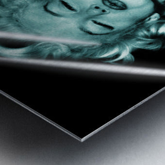  Brushed Metal Print Close-up